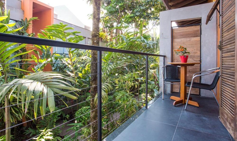 Armacao De Camburi Inn