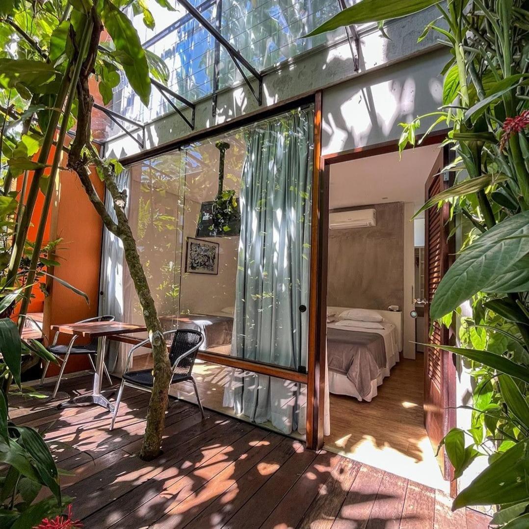 Armacao De Camburi Inn